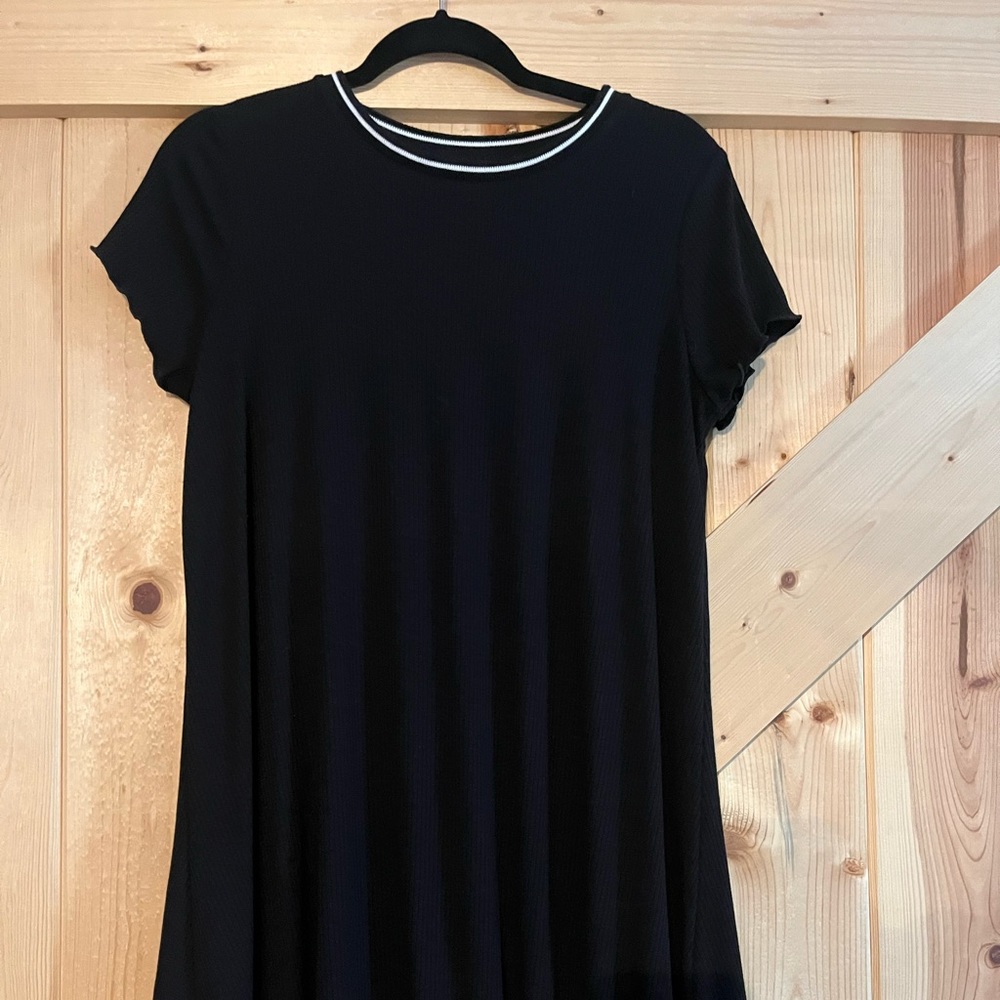 Worn once size Large Dress.